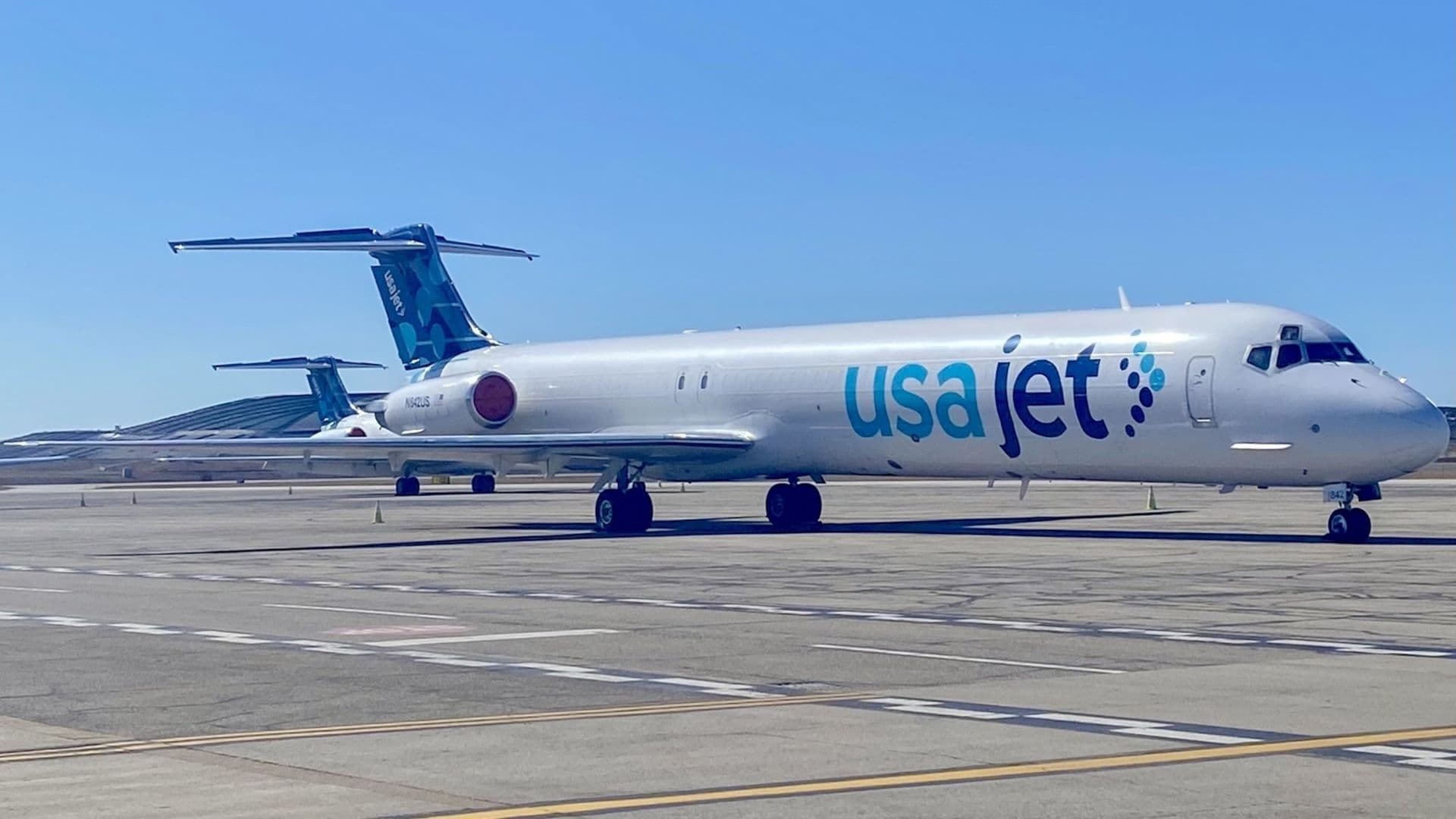 Cargo Airline Sues Investor Over Contract Breach in Fleet Competition