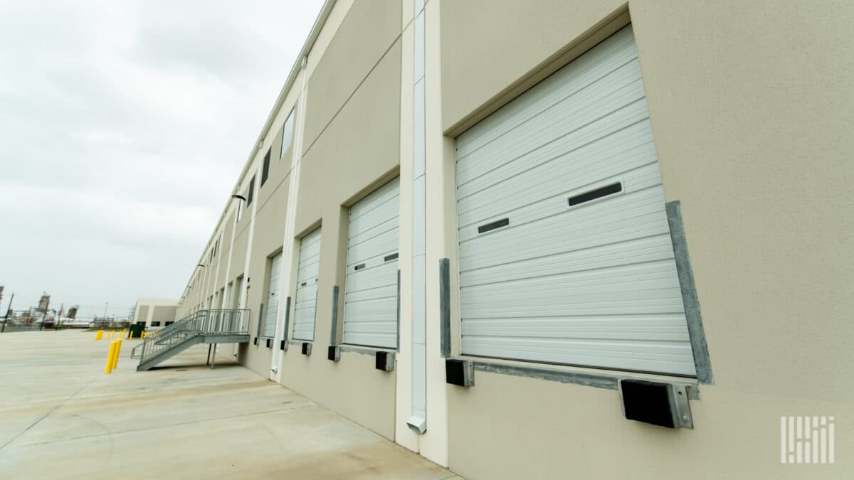 Apollo-Backed Fund Mobilizes $1.4B for Logistics Property Expansion