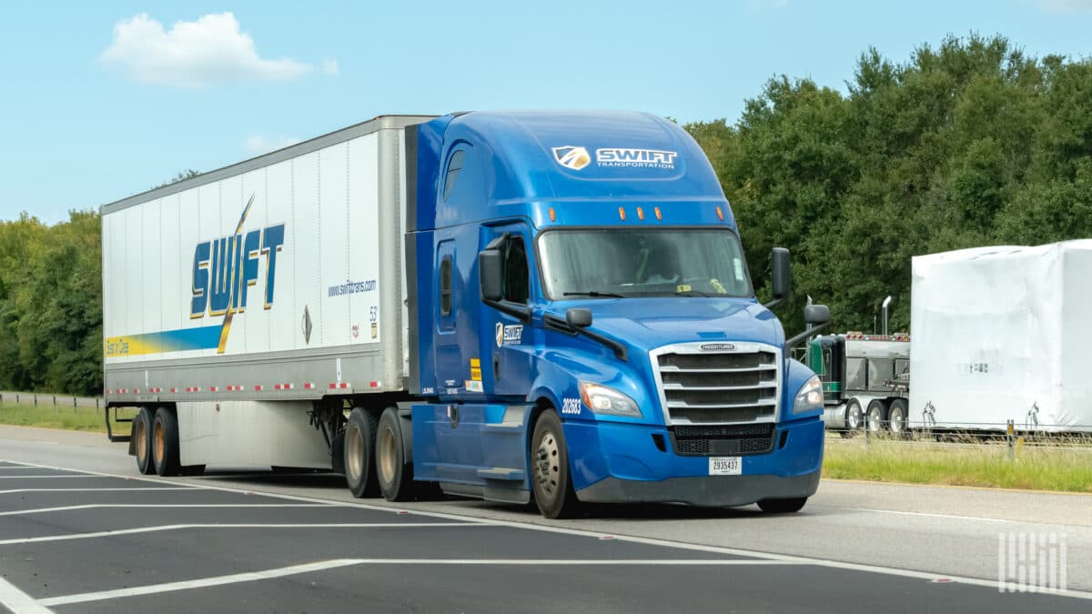 Swift and FleetForce Partner on CDL Training Program