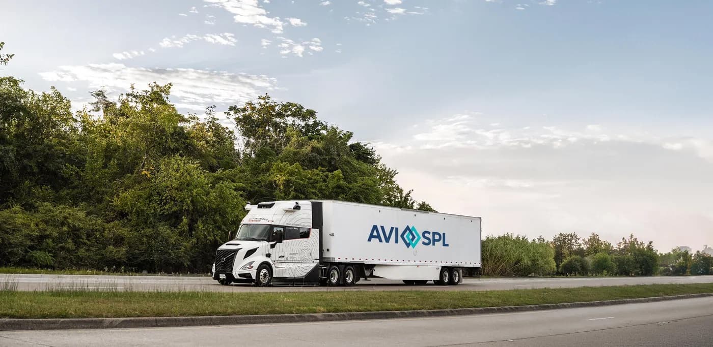 Volvo, AVI-SPL Begin Autonomous Freight Service in Texas