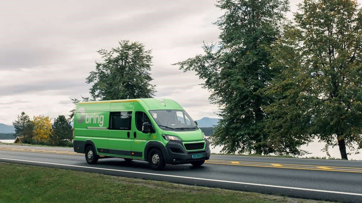 Postal Operators Face Margin Pressure Despite Parcel Volume Growth