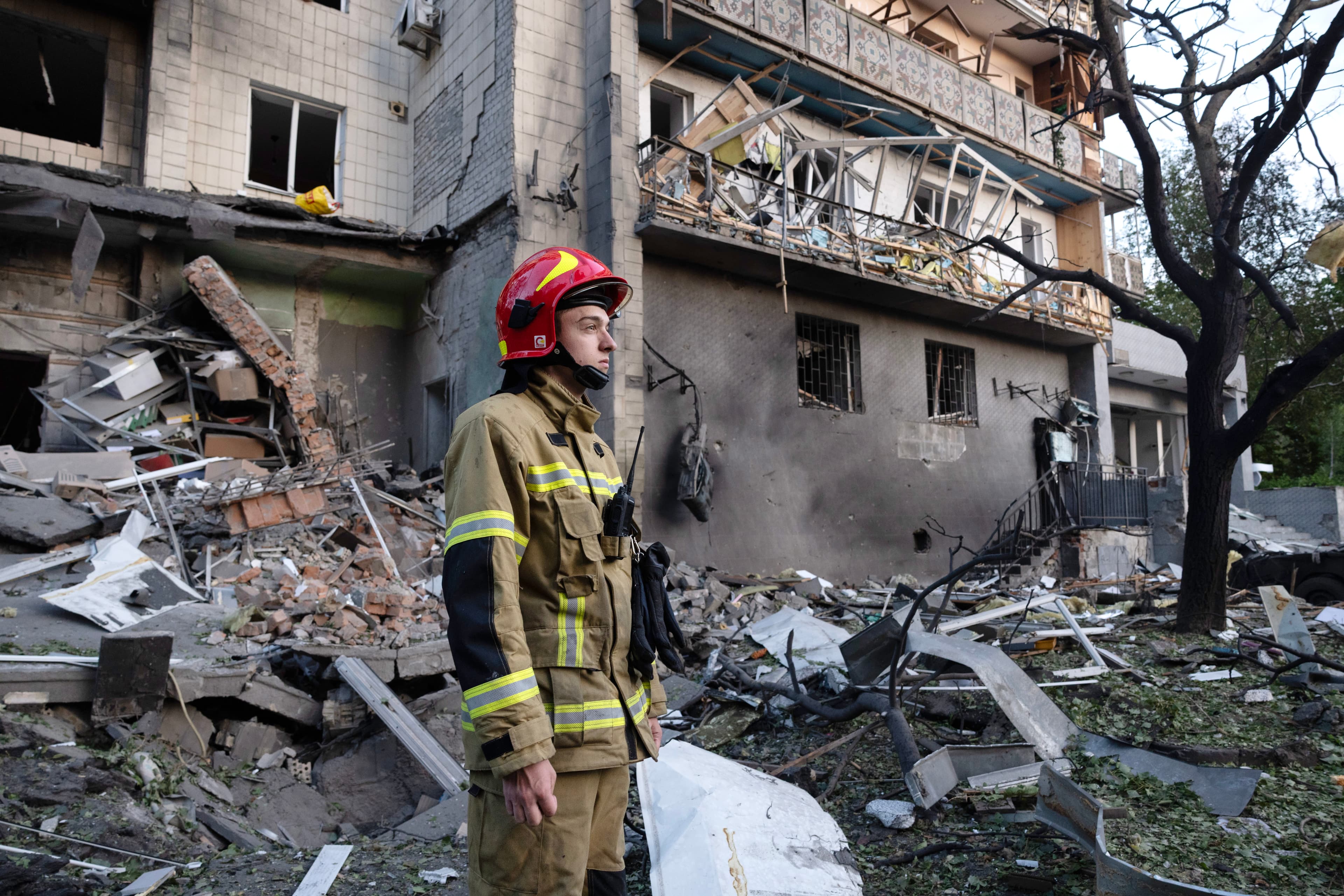 Russia-Ukraine Conflict Intensifies Amid NATO Warnings