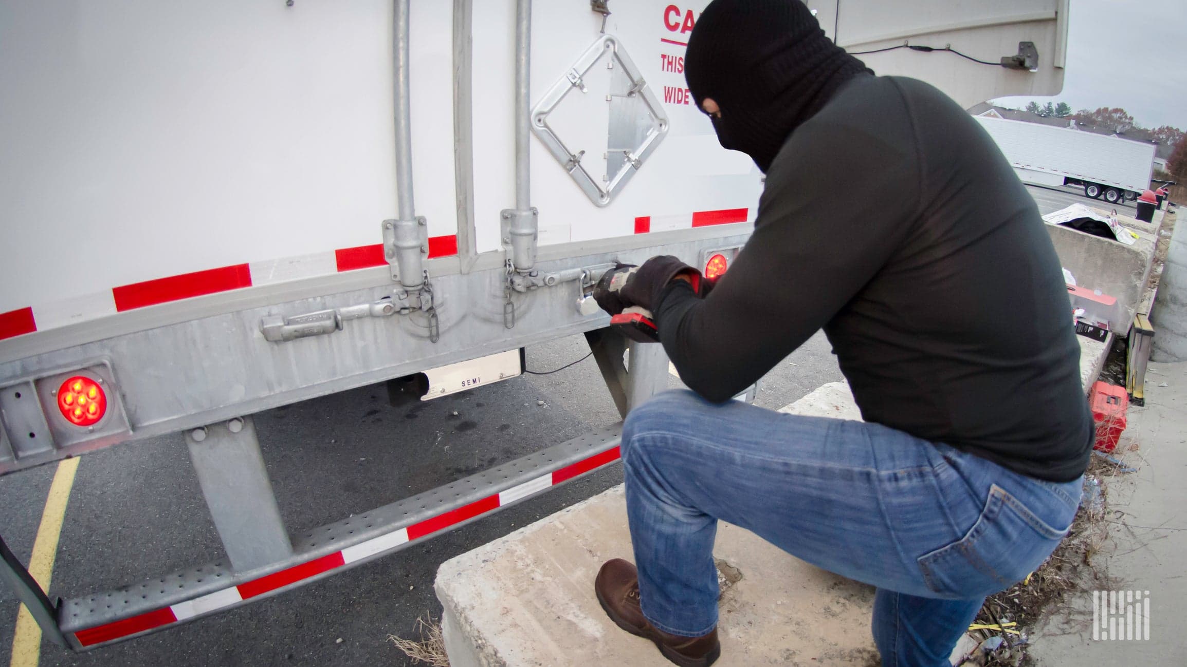 Business Groups Push Senate on Cargo Theft Prevention