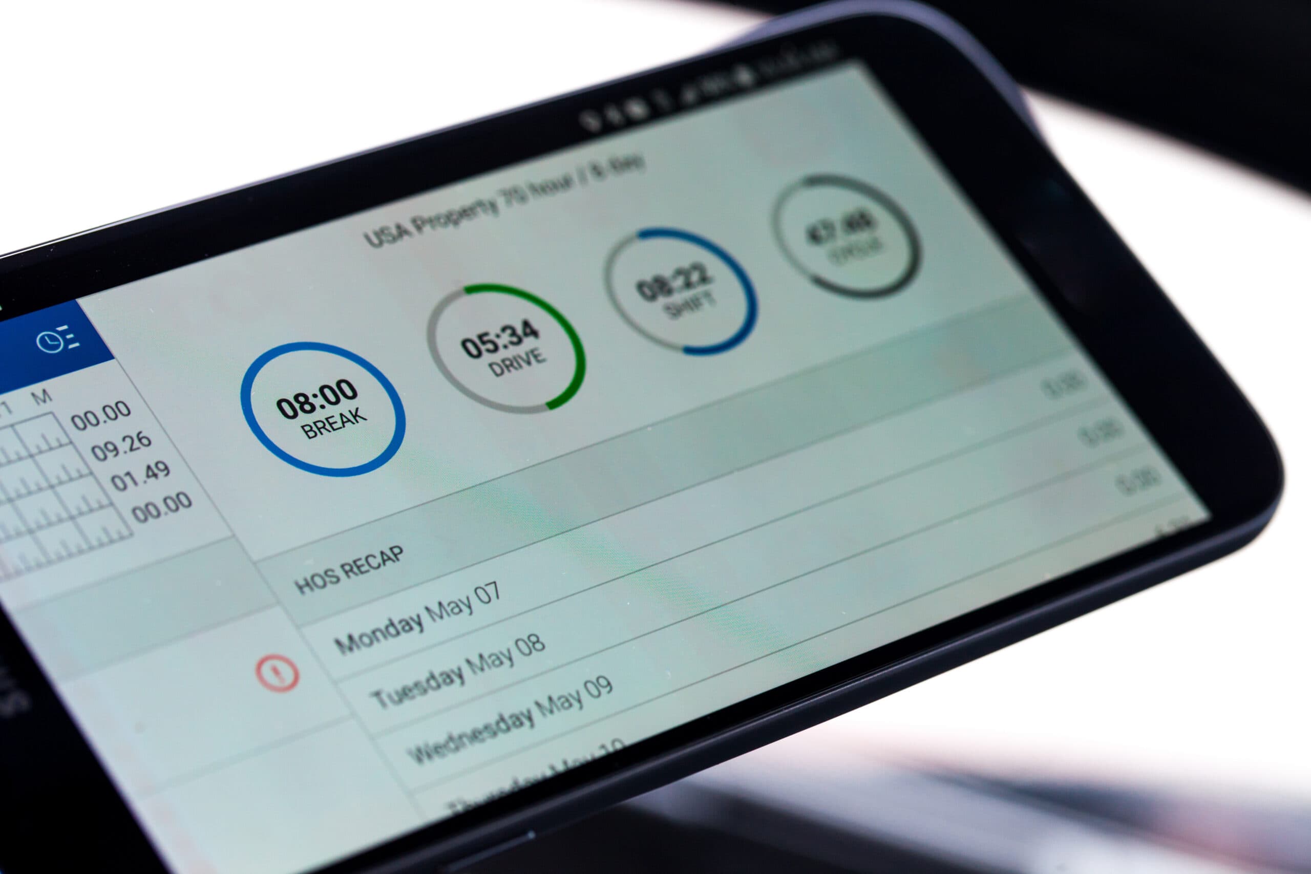 FMCSA Eliminates Requirement for Printed ELD Manuals in Trucks