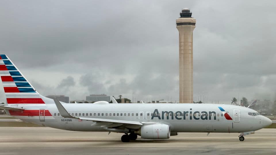 American Airlines Aborts Miami Takeoff After Runway Incursion