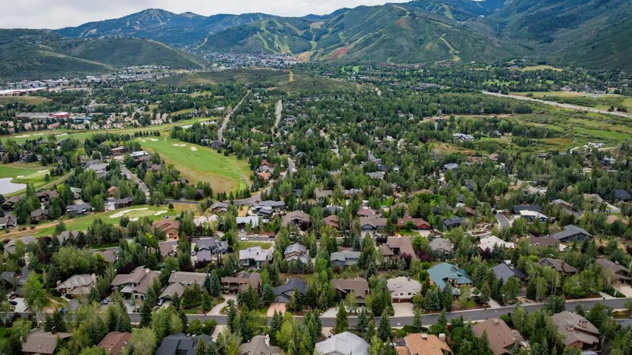 Second-Home Mortgage Market Rebounds as Affluent Buyers Return